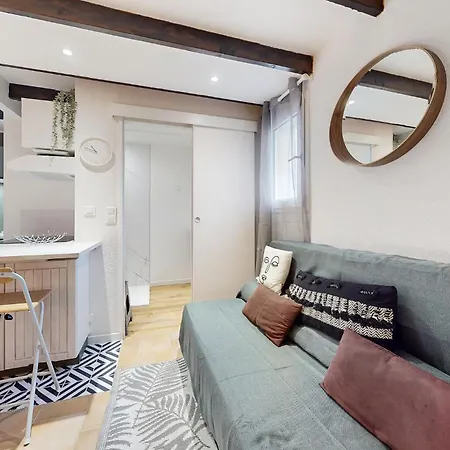 1 Bedroom Cozy In